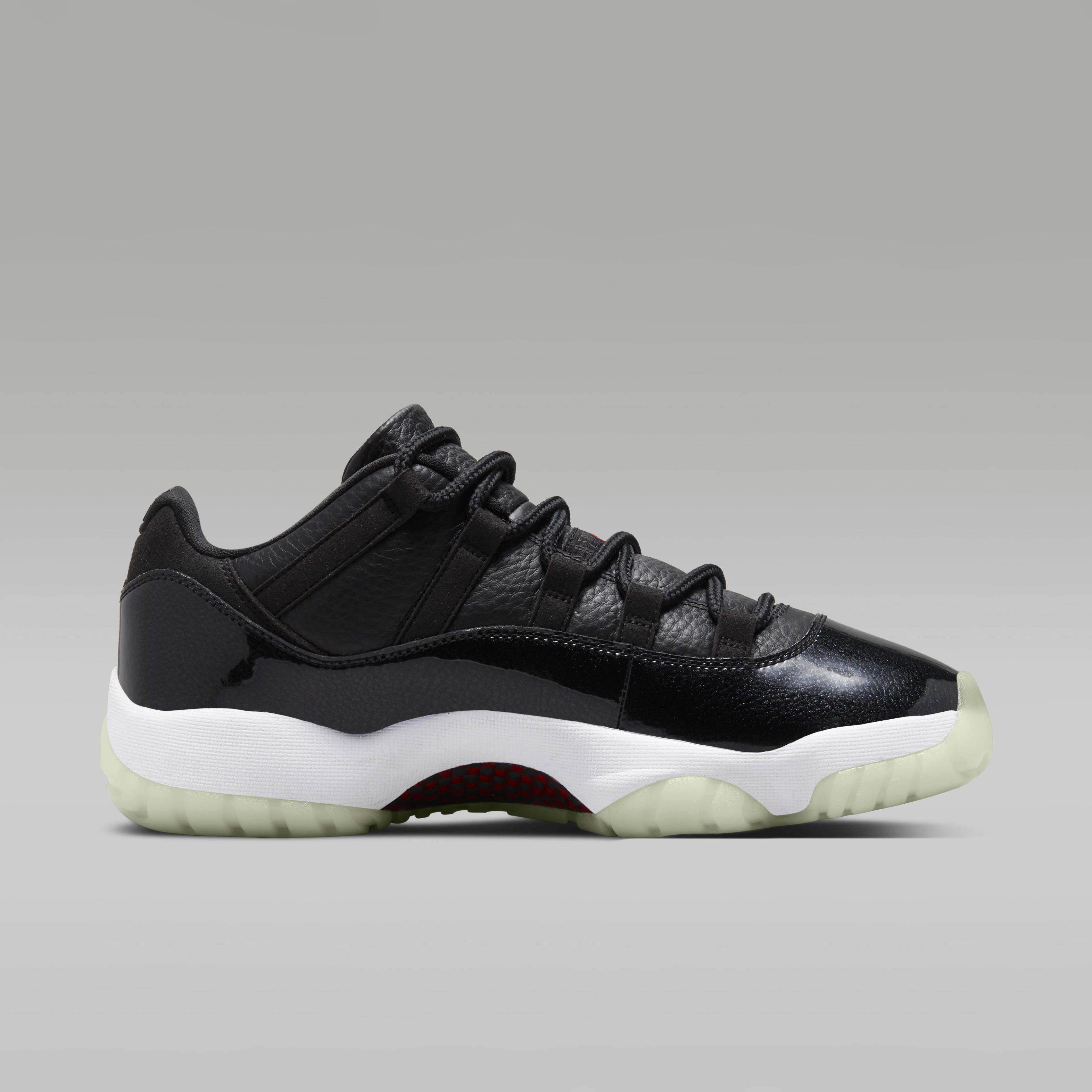 Retro 11 men sales